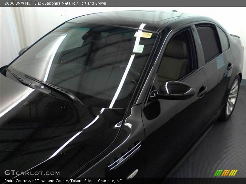 Black Sapphire Metallic / Portland Brown 2006 BMW M5