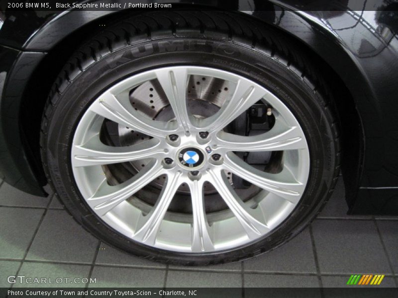 Black Sapphire Metallic / Portland Brown 2006 BMW M5