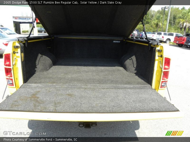 Solar Yellow / Dark Slate Gray 2005 Dodge Ram 1500 SLT Rumble Bee Regular Cab
