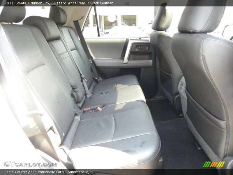 Blizzard White Pearl / Black Leather 2011 Toyota 4Runner SR5