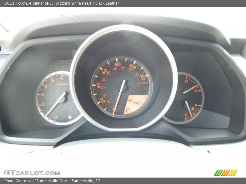 Blizzard White Pearl / Black Leather 2011 Toyota 4Runner SR5