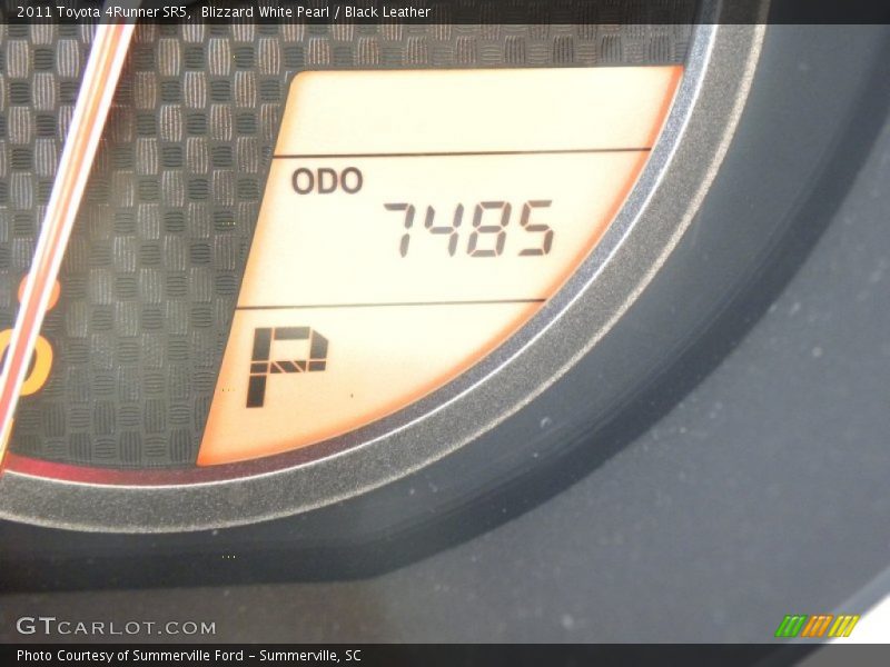 Blizzard White Pearl / Black Leather 2011 Toyota 4Runner SR5