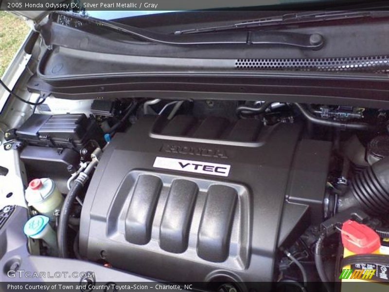 Silver Pearl Metallic / Gray 2005 Honda Odyssey EX