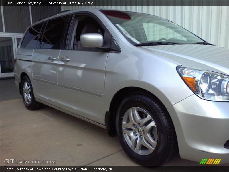 Silver Pearl Metallic / Gray 2005 Honda Odyssey EX