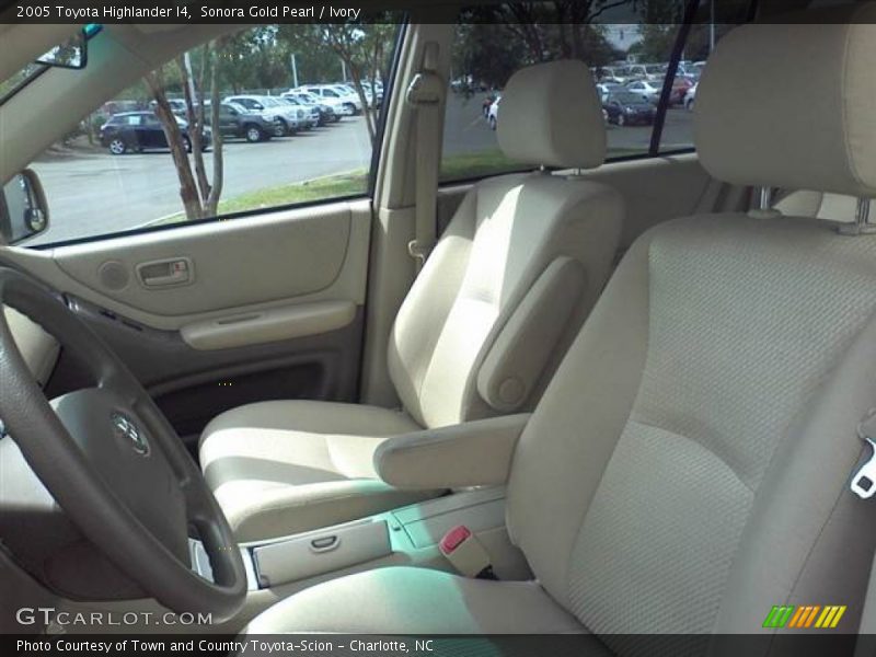 Sonora Gold Pearl / Ivory 2005 Toyota Highlander I4