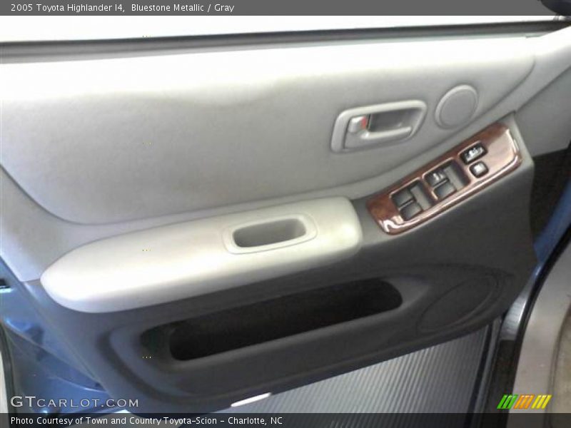 Bluestone Metallic / Gray 2005 Toyota Highlander I4