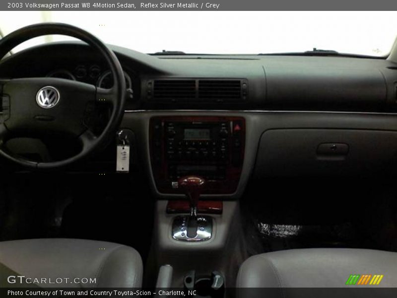 Reflex Silver Metallic / Grey 2003 Volkswagen Passat W8 4Motion Sedan