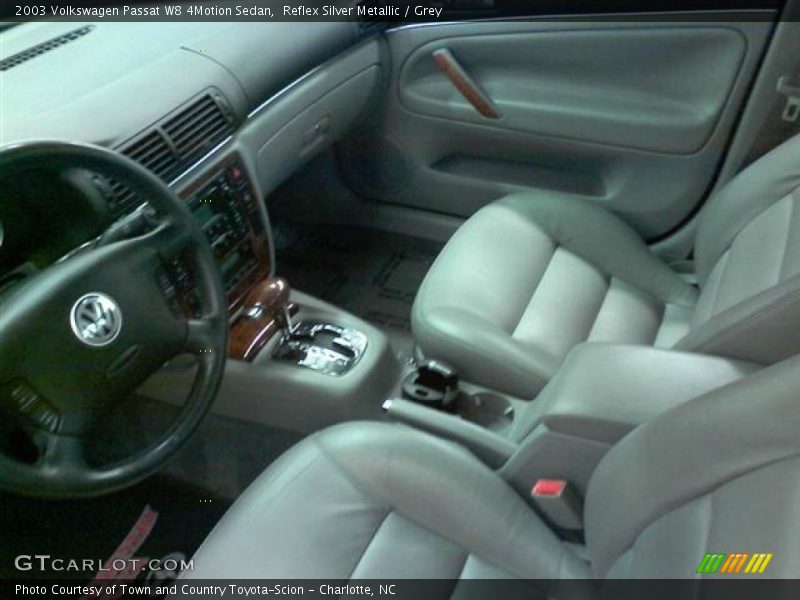 Reflex Silver Metallic / Grey 2003 Volkswagen Passat W8 4Motion Sedan