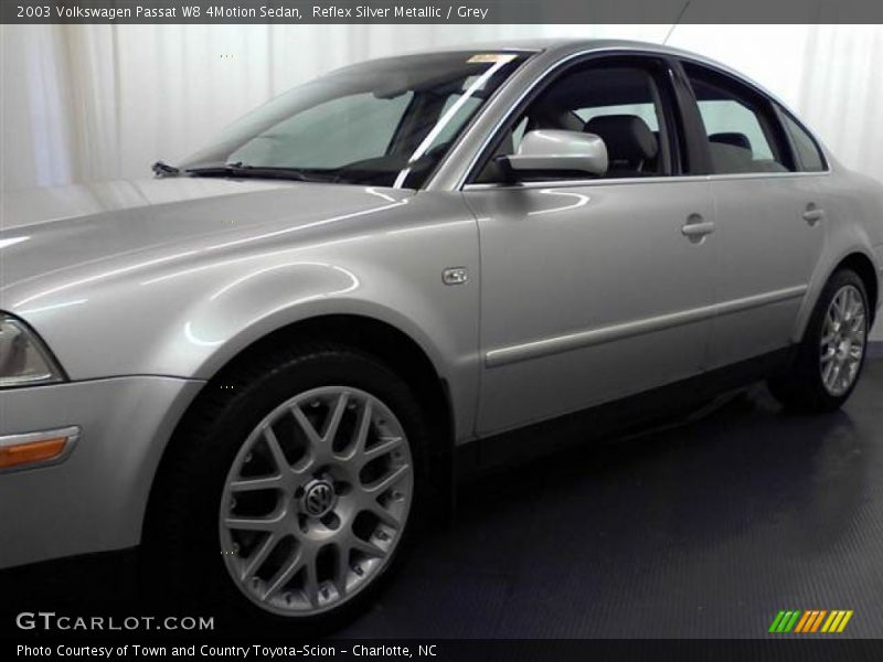 Reflex Silver Metallic / Grey 2003 Volkswagen Passat W8 4Motion Sedan