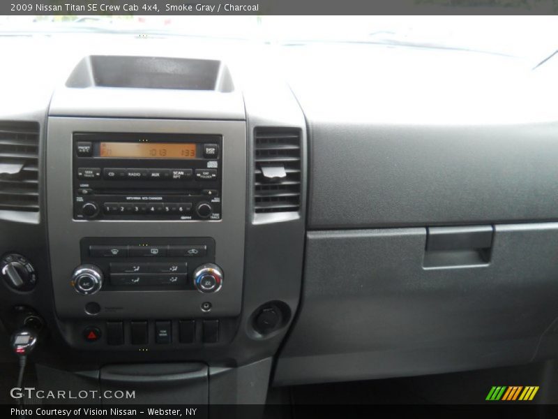 Smoke Gray / Charcoal 2009 Nissan Titan SE Crew Cab 4x4