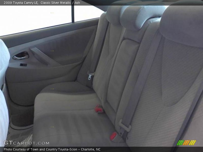 Classic Silver Metallic / Ash 2009 Toyota Camry LE
