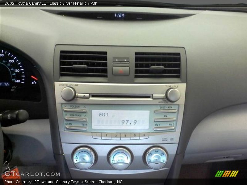 Classic Silver Metallic / Ash 2009 Toyota Camry LE