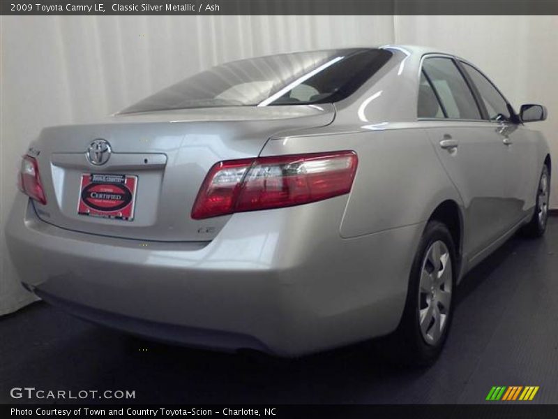 Classic Silver Metallic / Ash 2009 Toyota Camry LE