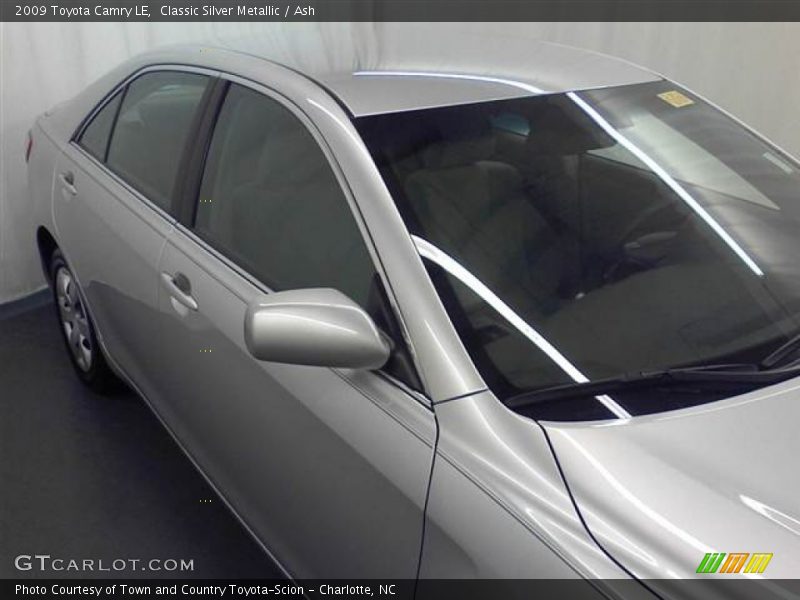 Classic Silver Metallic / Ash 2009 Toyota Camry LE