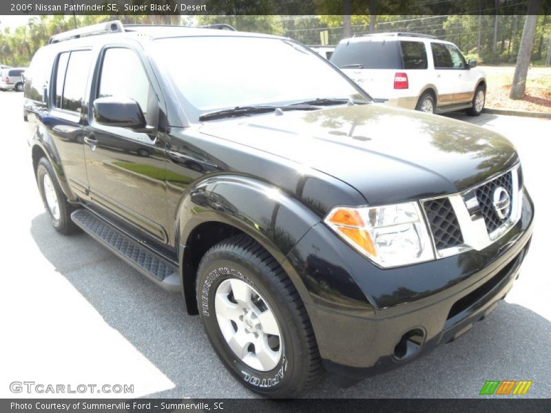 Super Black / Desert 2006 Nissan Pathfinder SE