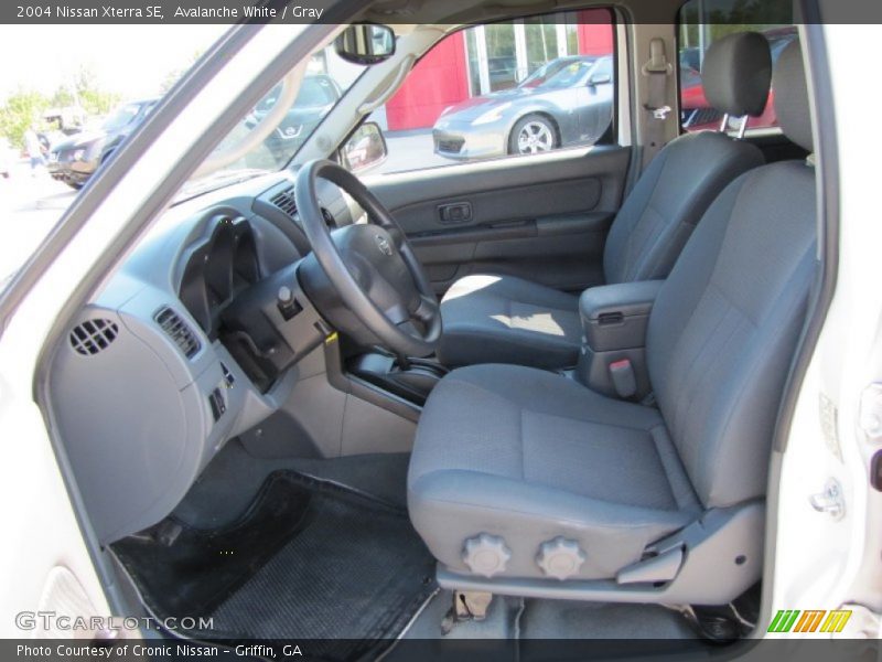 Avalanche White / Gray 2004 Nissan Xterra SE