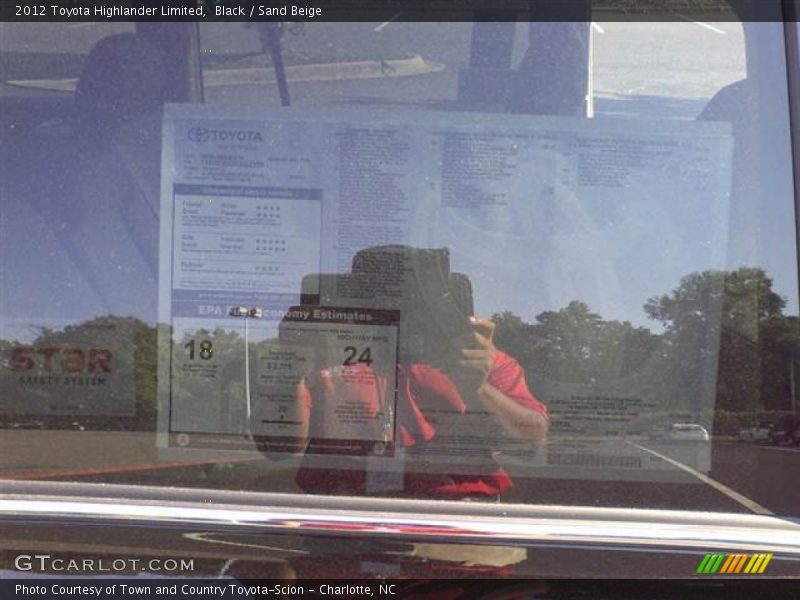 Black / Sand Beige 2012 Toyota Highlander Limited