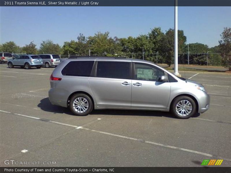 Silver Sky Metallic / Light Gray 2011 Toyota Sienna XLE