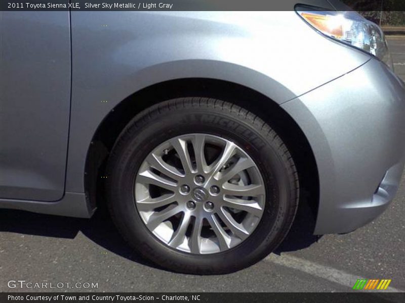 Silver Sky Metallic / Light Gray 2011 Toyota Sienna XLE
