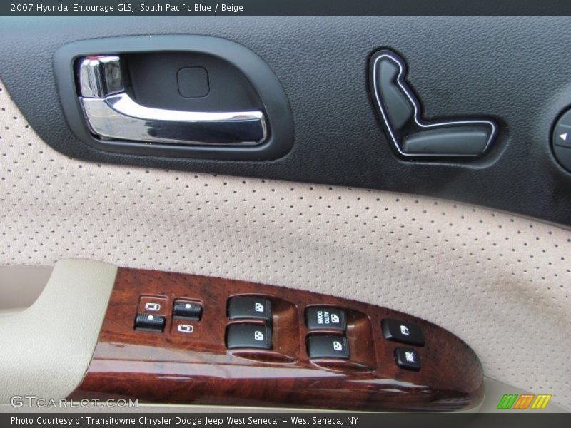 South Pacific Blue / Beige 2007 Hyundai Entourage GLS