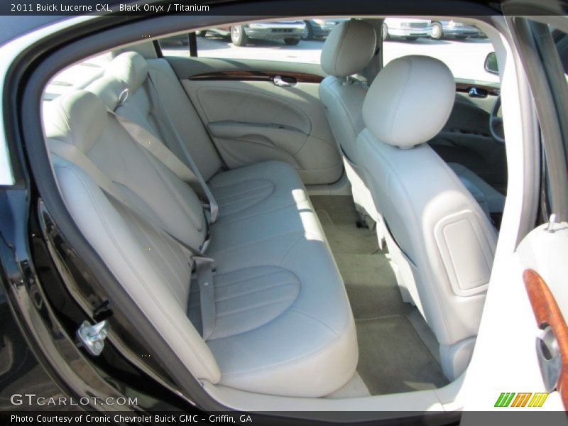 Black Onyx / Titanium 2011 Buick Lucerne CXL