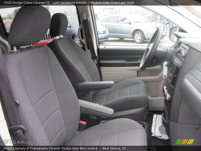 Light Sandstone Metallic / Medium Slate Gray/Light Shale 2009 Dodge Grand Caravan SE
