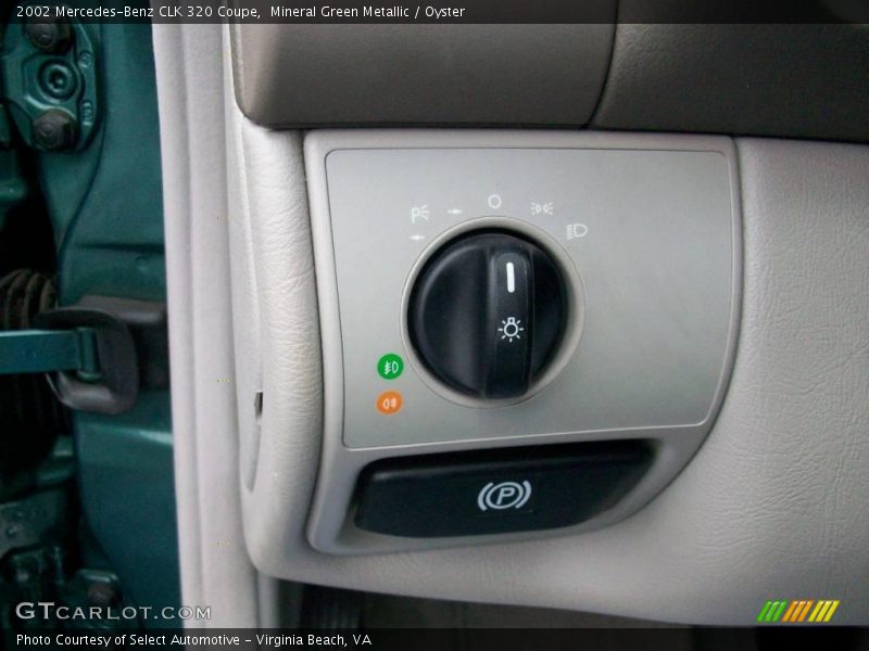 Mineral Green Metallic / Oyster 2002 Mercedes-Benz CLK 320 Coupe