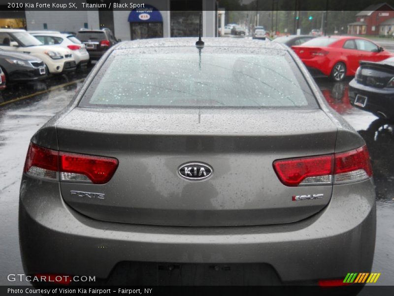 Titanium / Black Sport 2010 Kia Forte Koup SX