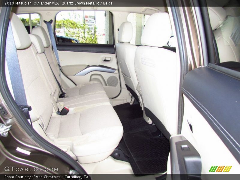 Quartz Brown Metallic / Beige 2010 Mitsubishi Outlander XLS