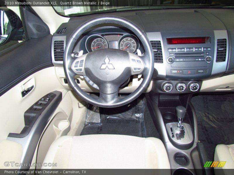 Quartz Brown Metallic / Beige 2010 Mitsubishi Outlander XLS