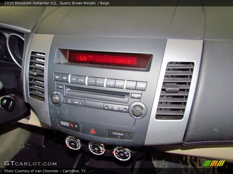 Quartz Brown Metallic / Beige 2010 Mitsubishi Outlander XLS