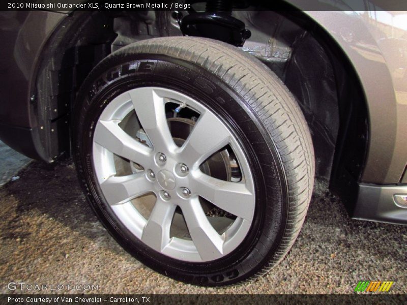 Quartz Brown Metallic / Beige 2010 Mitsubishi Outlander XLS