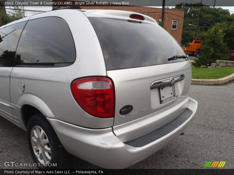 Bright Silver Metallic / Navy Blue 2002 Chrysler Town & Country LXi AWD