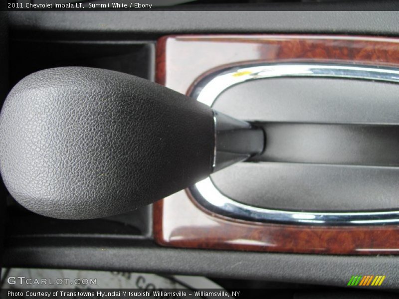 Summit White / Ebony 2011 Chevrolet Impala LT