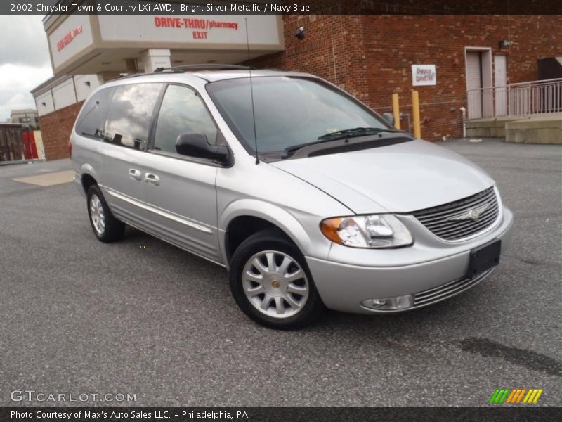 Bright Silver Metallic / Navy Blue 2002 Chrysler Town & Country LXi AWD