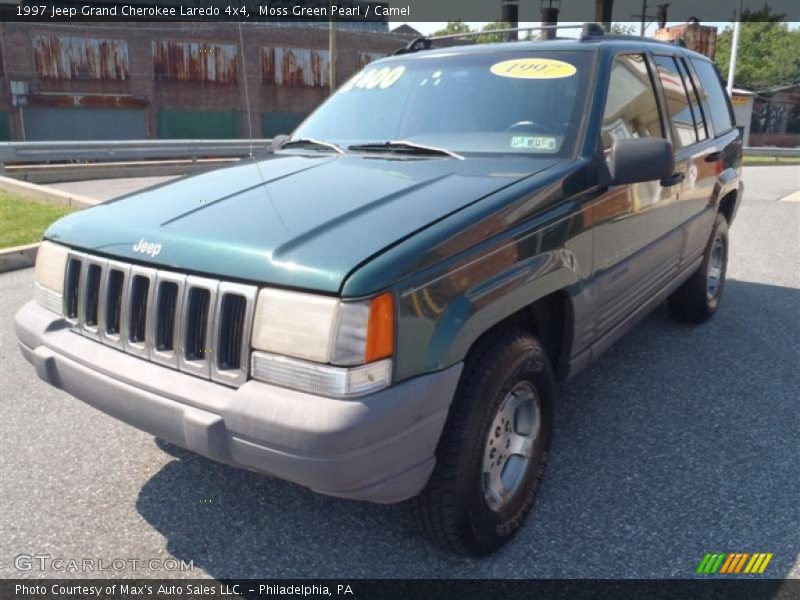 Moss Green Pearl / Camel 1997 Jeep Grand Cherokee Laredo 4x4