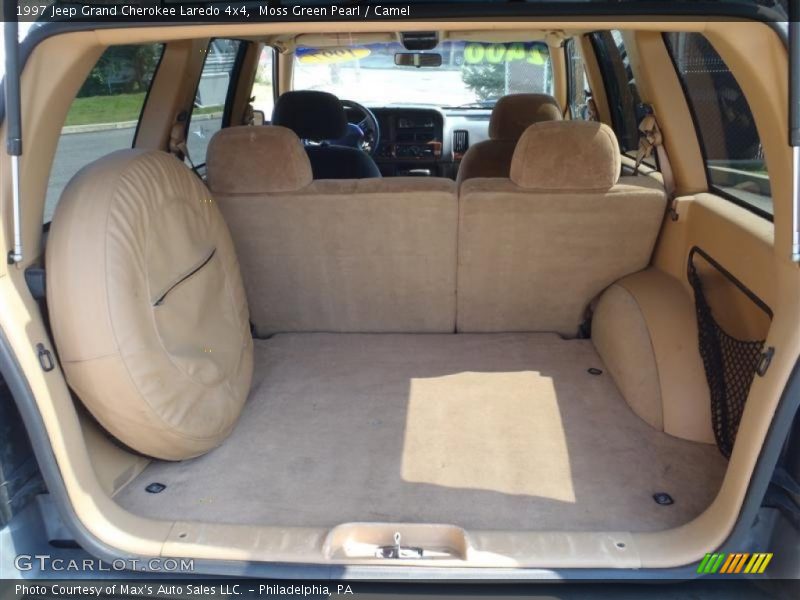  1997 Grand Cherokee Laredo 4x4 Trunk