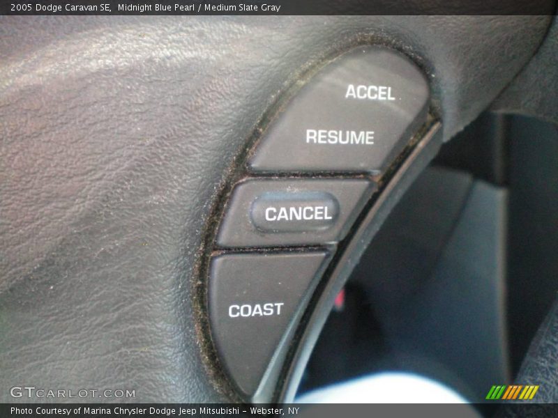 Midnight Blue Pearl / Medium Slate Gray 2005 Dodge Caravan SE