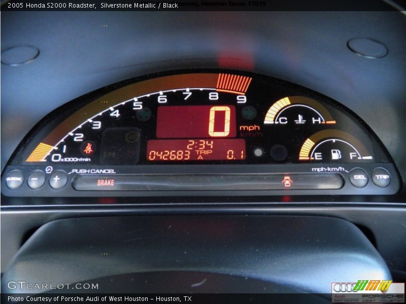 Silverstone Metallic / Black 2005 Honda S2000 Roadster