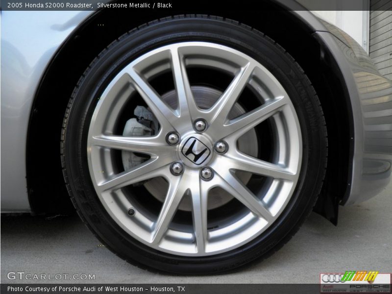 Silverstone Metallic / Black 2005 Honda S2000 Roadster