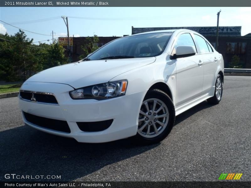 Wicked White Metallic / Black 2011 Mitsubishi Lancer ES