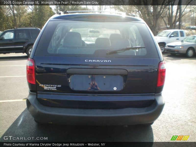 Midnight Blue Pearl / Medium Slate Gray 2005 Dodge Caravan SE