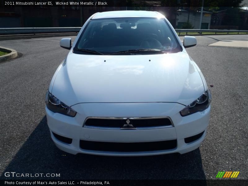 Wicked White Metallic / Black 2011 Mitsubishi Lancer ES
