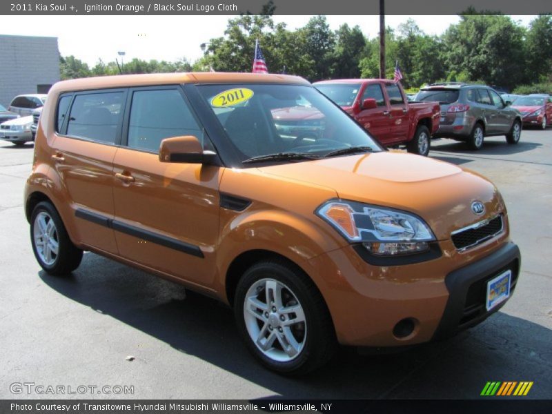 Ignition Orange / Black Soul Logo Cloth 2011 Kia Soul +