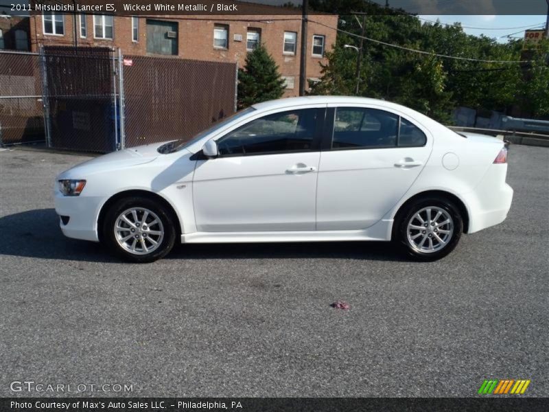 Wicked White Metallic / Black 2011 Mitsubishi Lancer ES