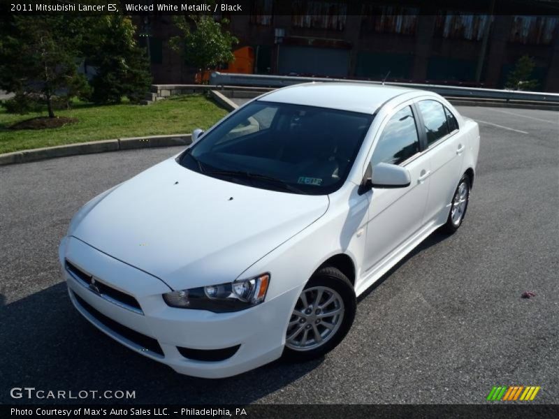 Wicked White Metallic / Black 2011 Mitsubishi Lancer ES