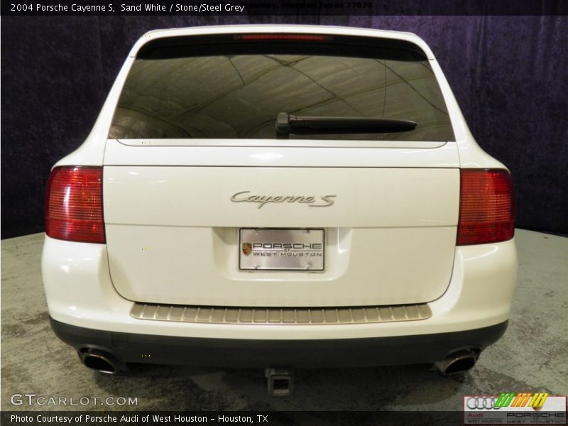 Sand White / Stone/Steel Grey 2004 Porsche Cayenne S