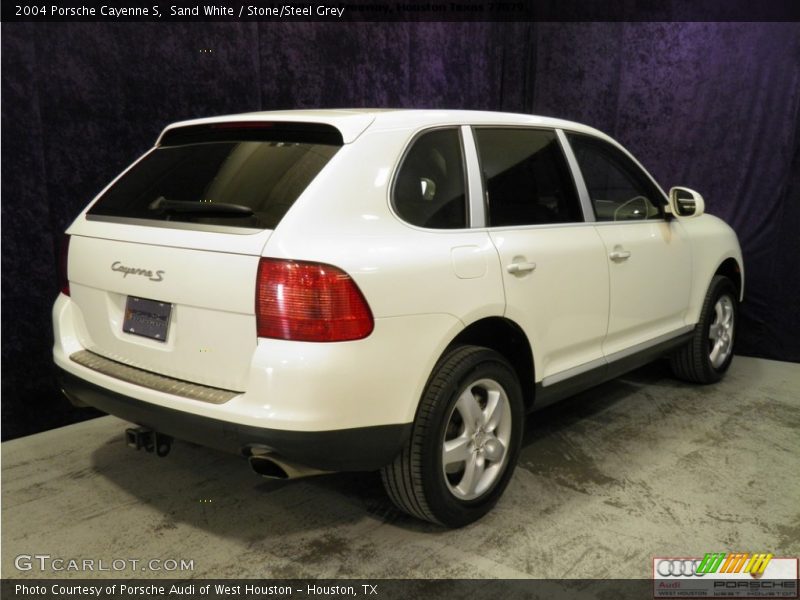 Sand White / Stone/Steel Grey 2004 Porsche Cayenne S