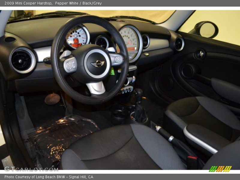 Pepper White / Black/Grey 2009 Mini Cooper Hardtop