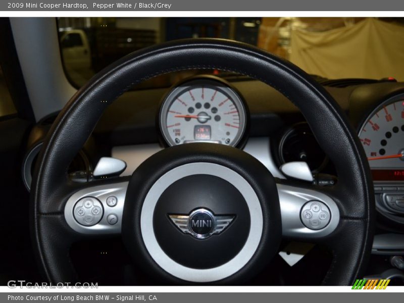 Pepper White / Black/Grey 2009 Mini Cooper Hardtop
